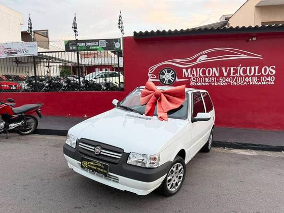 FIAT UNO 1.0 MPI MILLE FIRE ECONOMY 8V FLEX 2P MANUAL FIAT UNO 1.0 MPI MILLE FIRE ECONOMY 8V FLEX 2P MANUAL